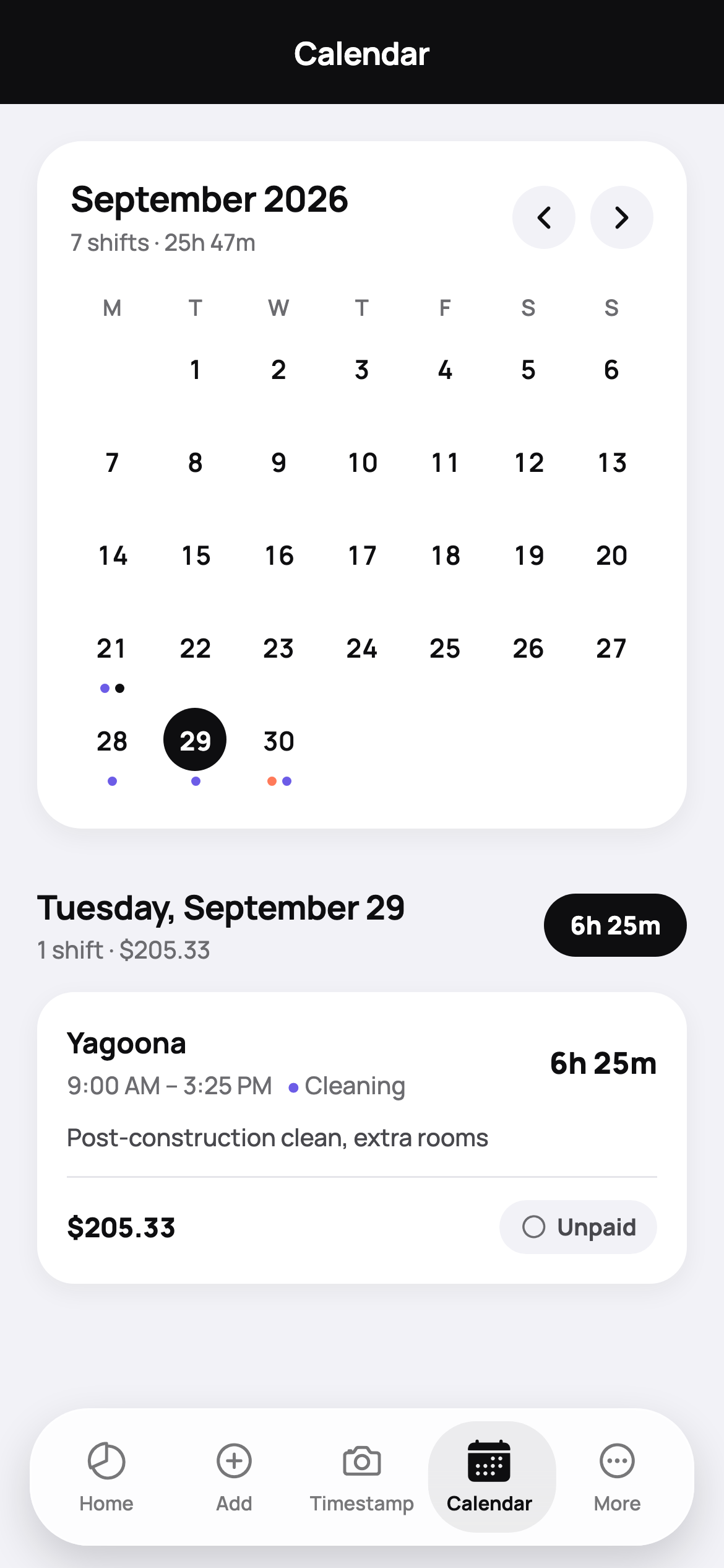 Shiftly calendar with coloured dots on worked days
